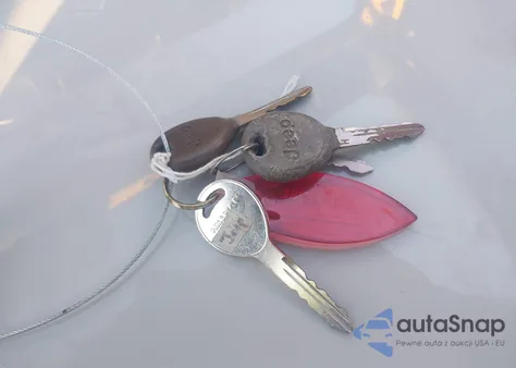 2000 Jeep Wrangler Sport из США, поврежденный, VIN 1J4FA49S5YP772607